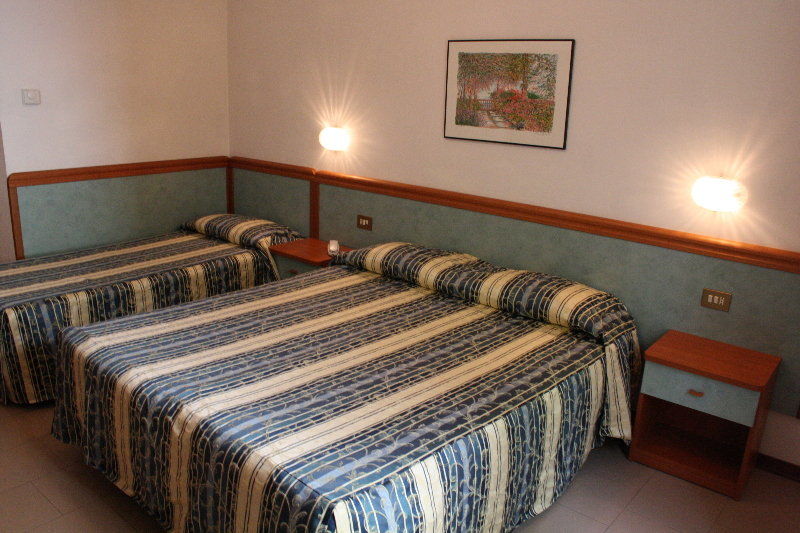 Hotel Bertusi Porretta Terme Eksteriør billede