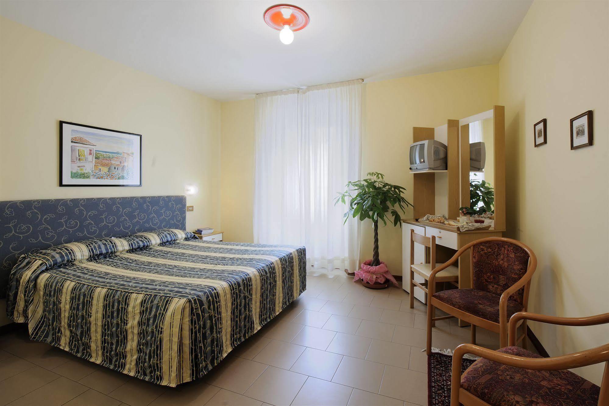 Hotel Bertusi Porretta Terme Eksteriør billede