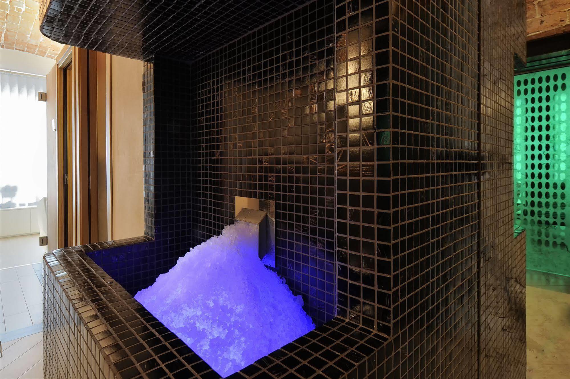 Hotel Bertusi Porretta Terme Eksteriør billede