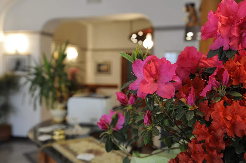 Hotel Bertusi Porretta Terme Eksteriør billede