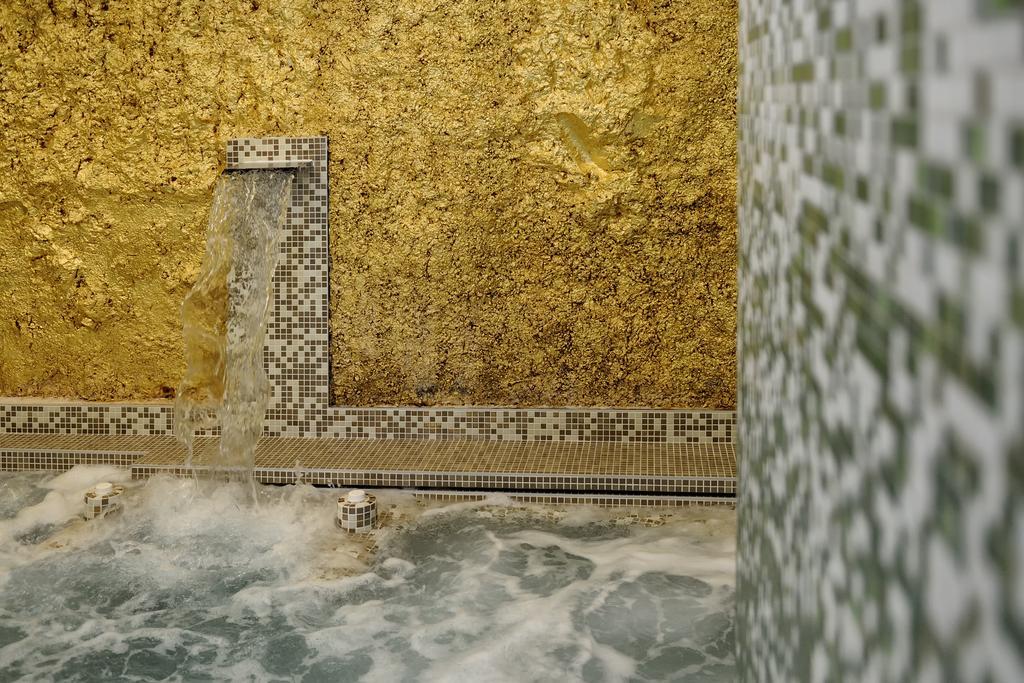 Hotel Bertusi Porretta Terme Eksteriør billede
