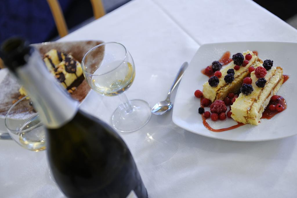Hotel Bertusi Porretta Terme Eksteriør billede